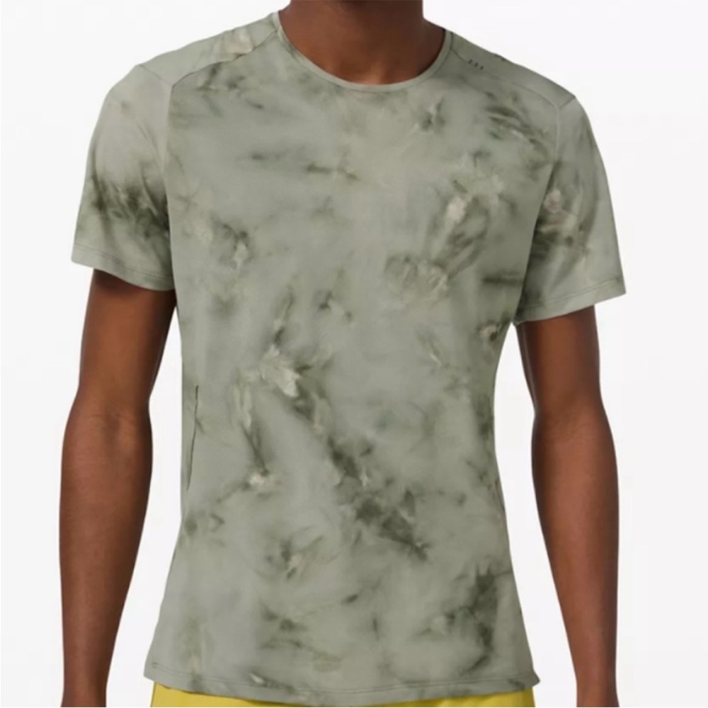 Lululemon Shirt Mens Large Green Tie Dye Fundamental Tee Casual Workout Logo L
